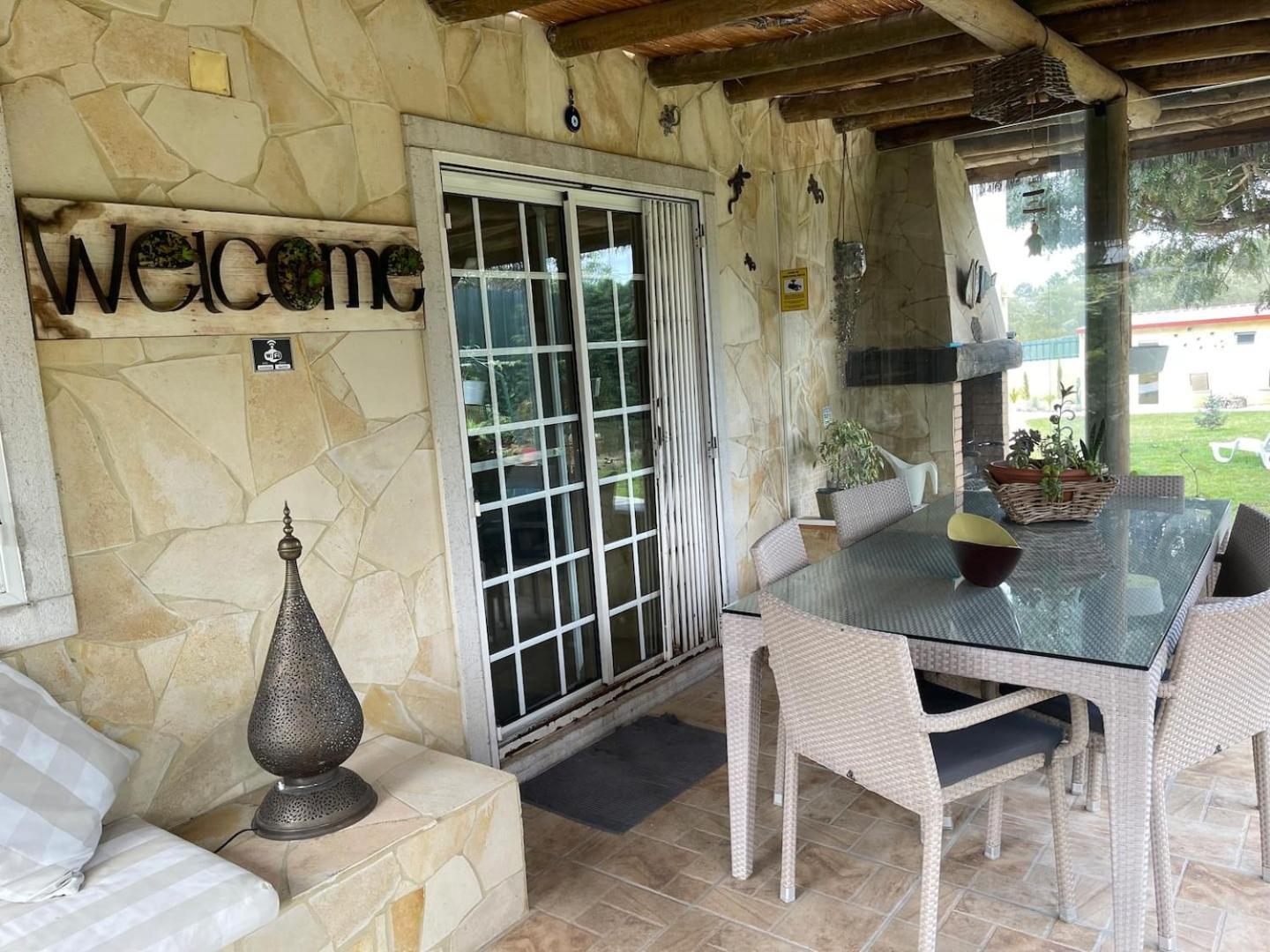 A Casa Do Lago Camarate  Extérieur photo